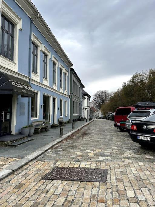 Cozy Apartment In Popular Street Bergen Zewnętrze zdjęcie